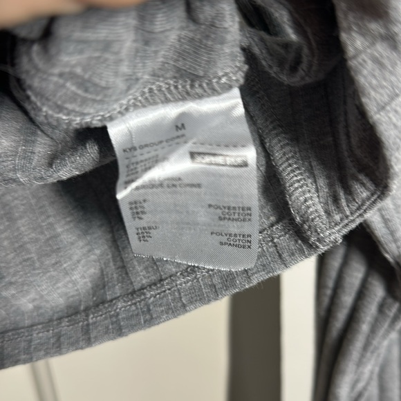 Sophie Rue Gray Ribbed Wrap Top - Picture 3 of 4